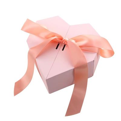 Cosmetics Skin Care Gift Box Red Heart Shape Boxes Cardboard Paper